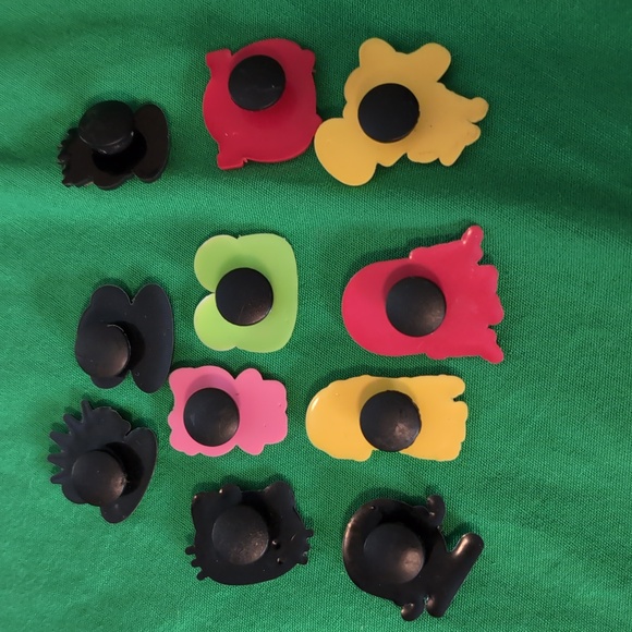 Crocs Jibbitz Bundle of 11 Kids Animated Characters Hello Kitty Monkeys Frog New - Picture 6 of 6